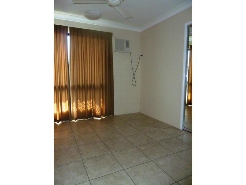 3 Thornbill Close, Kelso QLD 4815