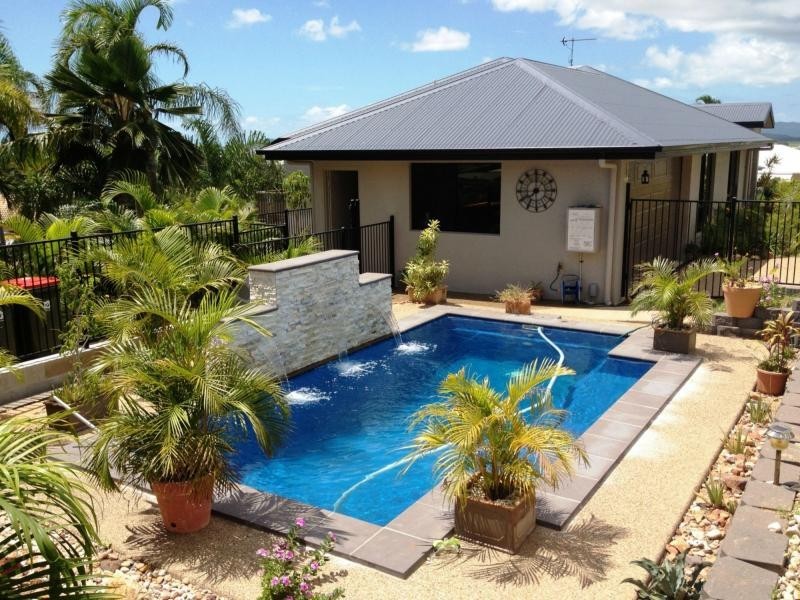 21 – 23 Glasgow Avenue, Mount Louisa QLD 4814