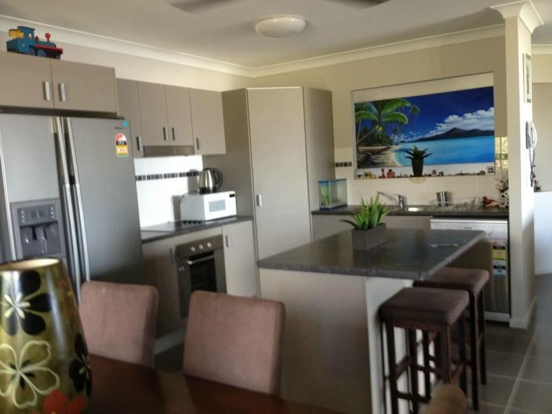 21 – 23 Glasgow Avenue, Mount Louisa QLD 4814