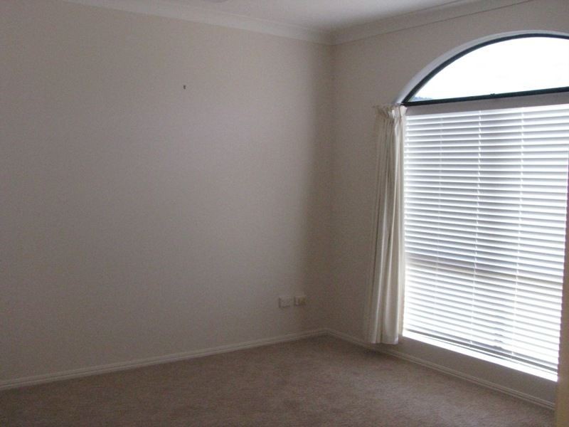 9 Boston Crescent, Douglas QLD 4814