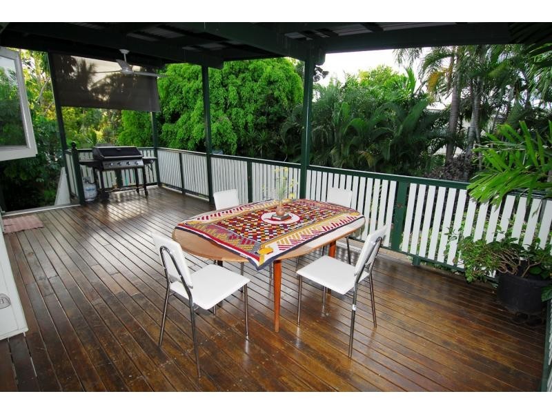65 Poinciana Street, Cranbrook QLD 4814