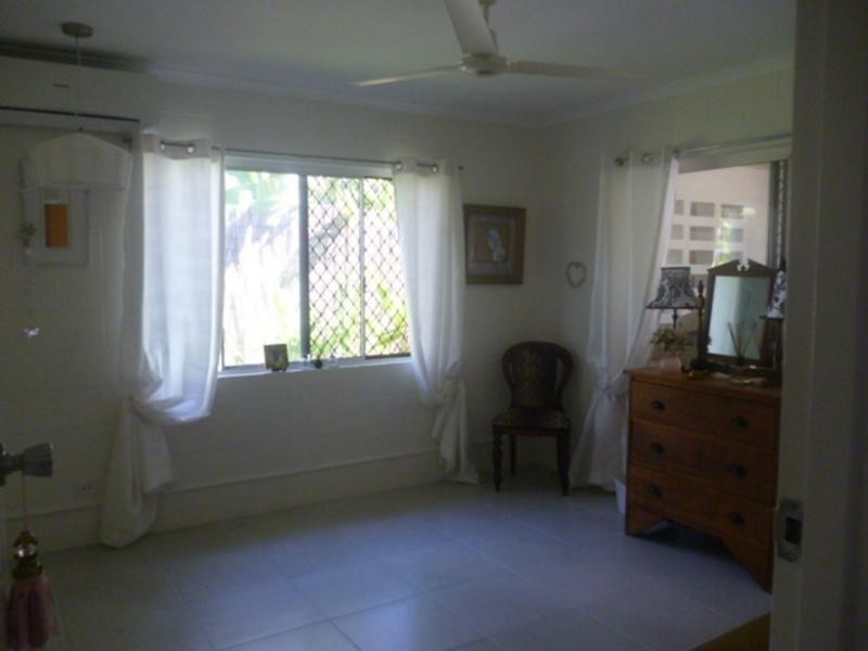 7 Barellan Street, Cranbrook QLD 4814