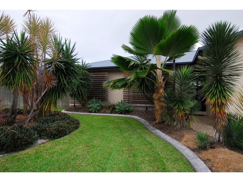 36 Bamboo Crescent, Mount Louisa QLD 4814