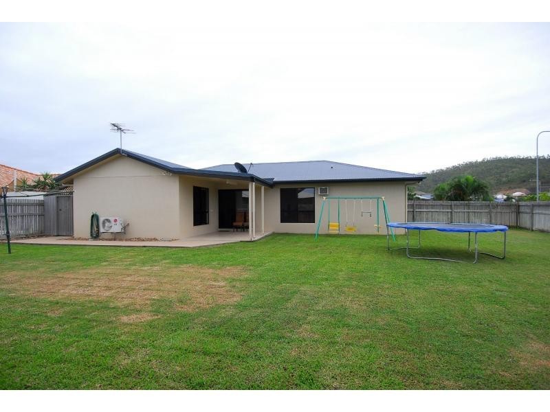 36 Bamboo Crescent, Mount Louisa QLD 4814