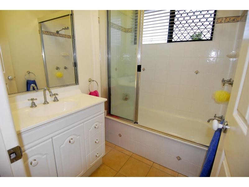 36 Bamboo Crescent, Mount Louisa QLD 4814