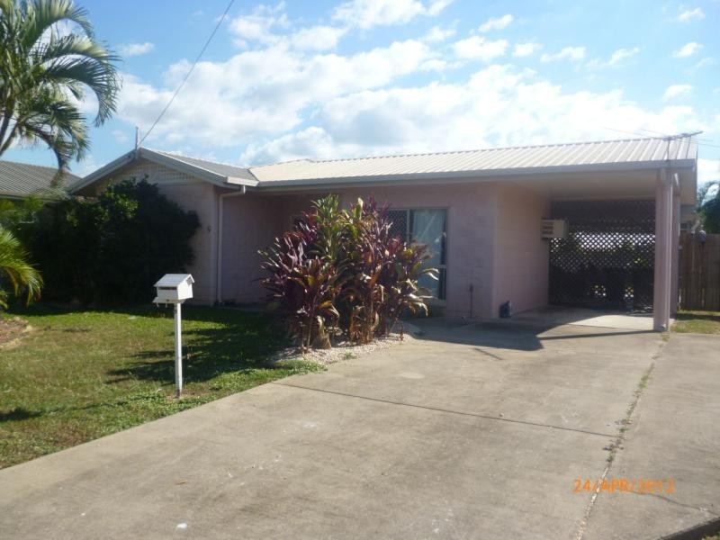 9 Elton Drive, Kelso QLD 4815