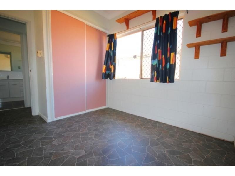 9 Elton Drive, Kelso QLD 4815