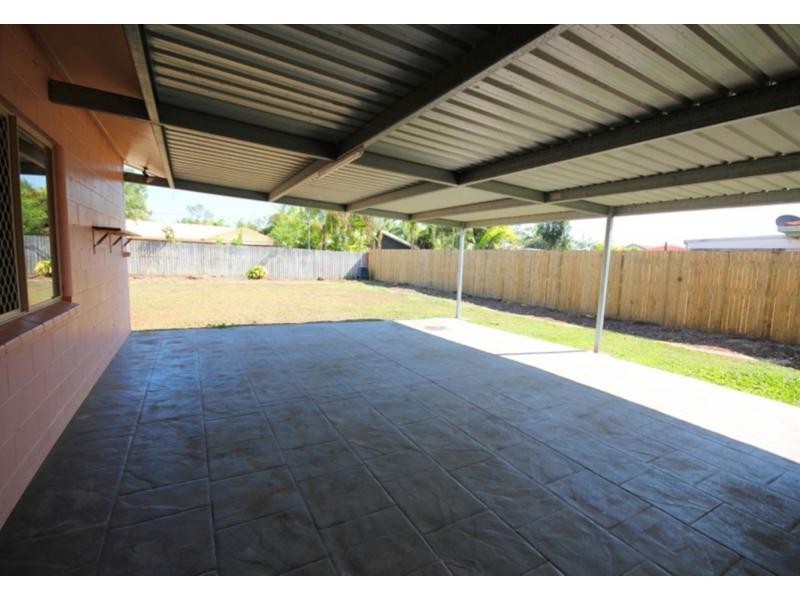 9 Elton Drive, Kelso QLD 4815