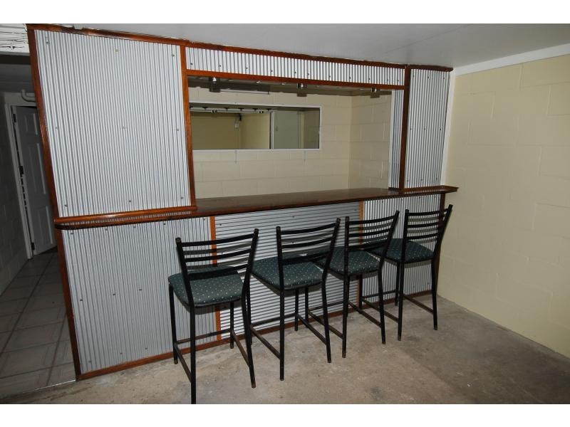 134 Charles Street, Cranbrook QLD 4814