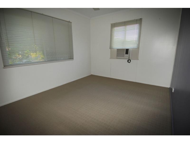 134 Charles Street, Cranbrook QLD 4814