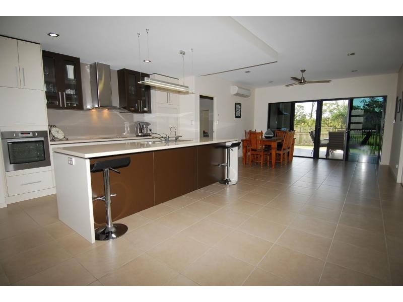 17 Shoalhaven Circuit, Bohle Plains QLD 4817