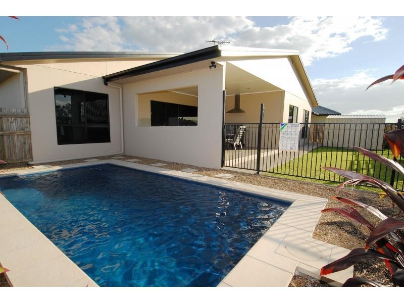 17 Shoalhaven Circuit, Bohle Plains QLD 4817