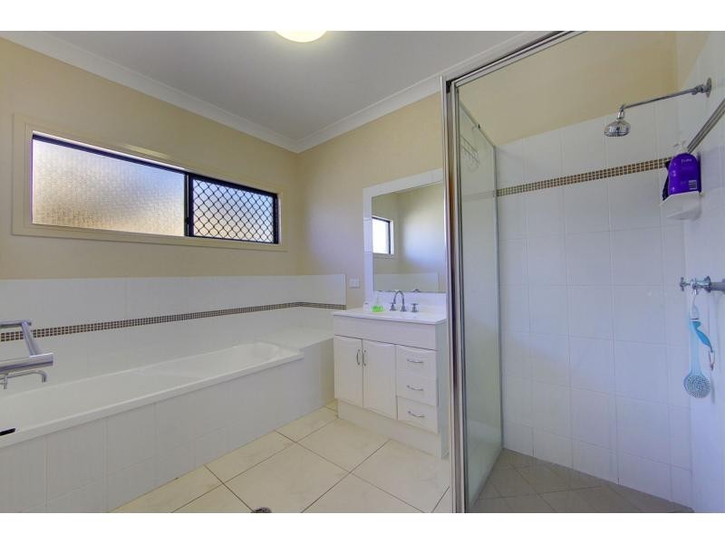 73 Springbrook Parade, Idalia QLD 4811