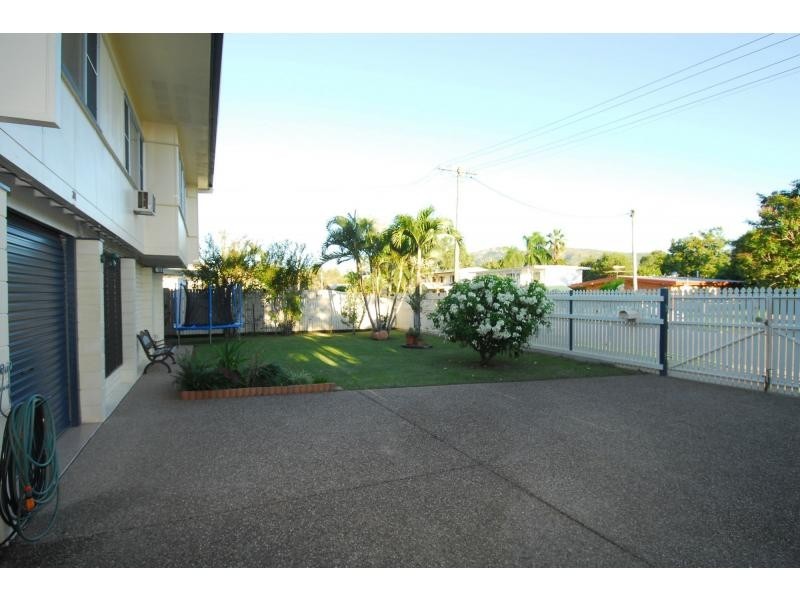 34 Silky Oak Street, Kirwan QLD 4817