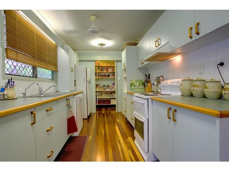 34 Mathiesen Street, Cranbrook QLD 4814