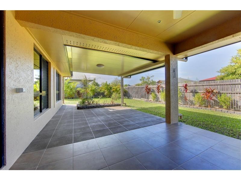 2 Chowchilla Lane, Bohle Plains QLD 4817