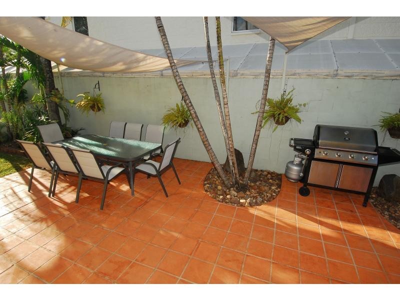 11 Albury Street, Pimlico QLD 4812