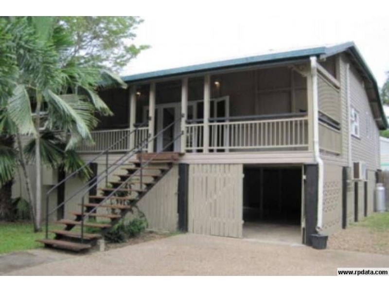 55 Sherriff Street, Hermit Park QLD 4812