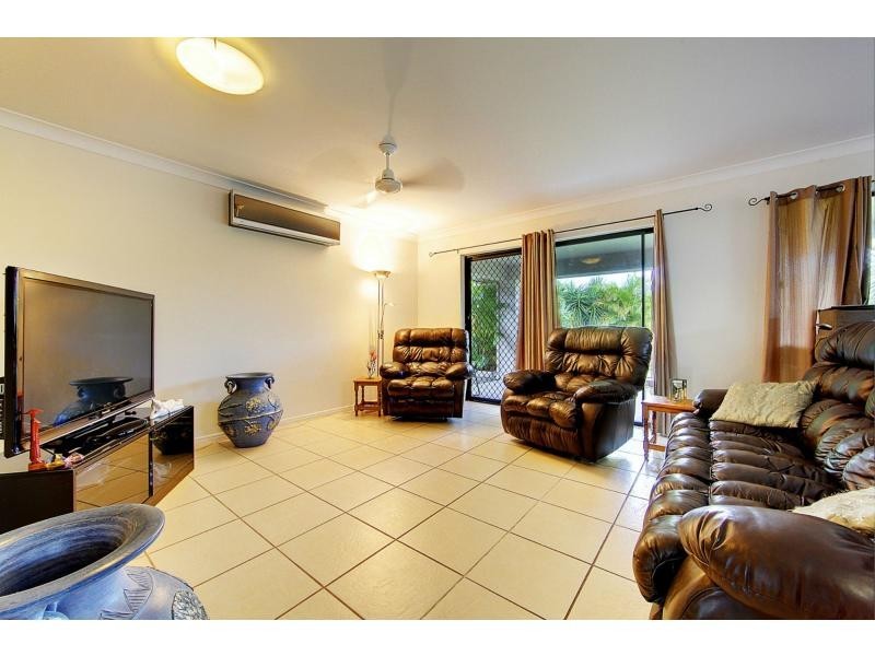 33 Belyando Bend, Douglas QLD 4814