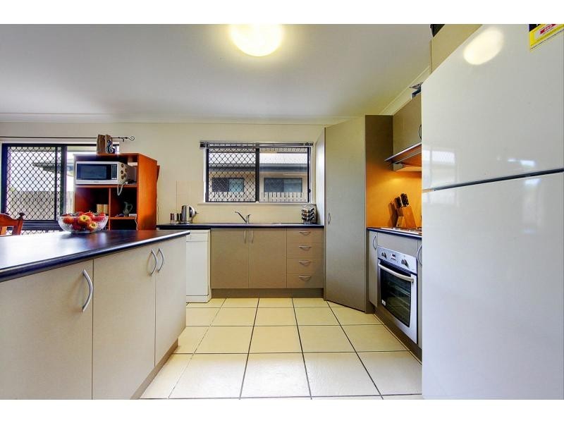 33 Belyando Bend, Douglas QLD 4814