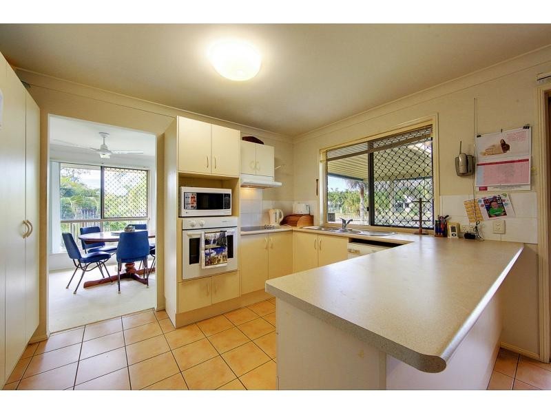 21 Cavill Avenue, Kirwan QLD 4817