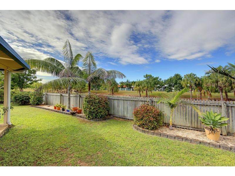 21 Cavill Avenue, Kirwan QLD 4817