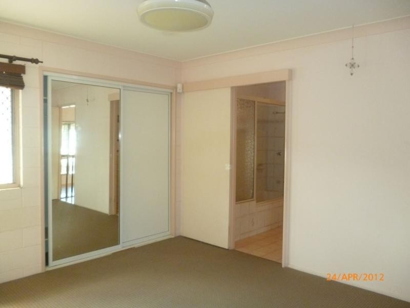 6 Raven Court, Kelso QLD 4815