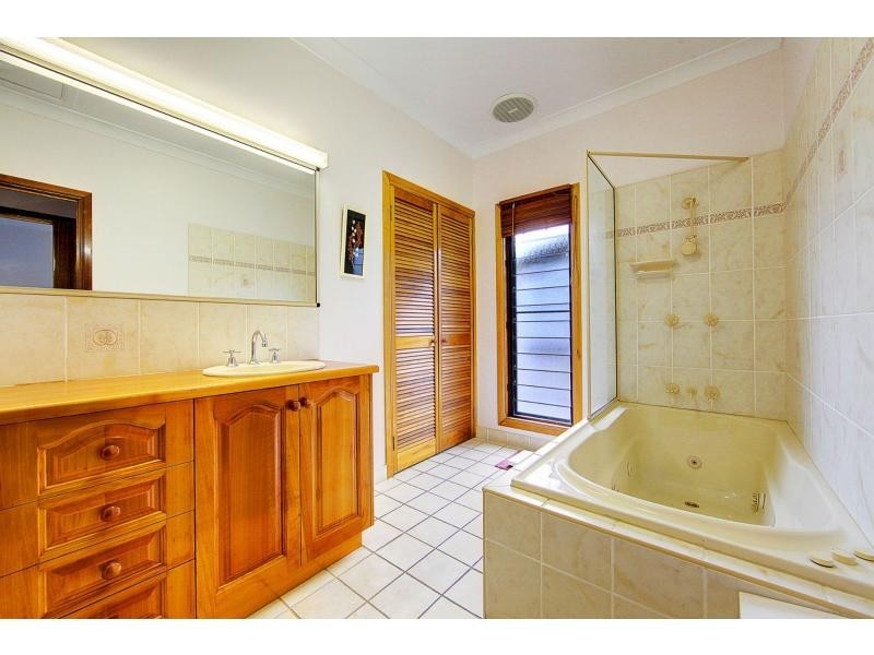 50 Mabin Street, Rosslea QLD 4812