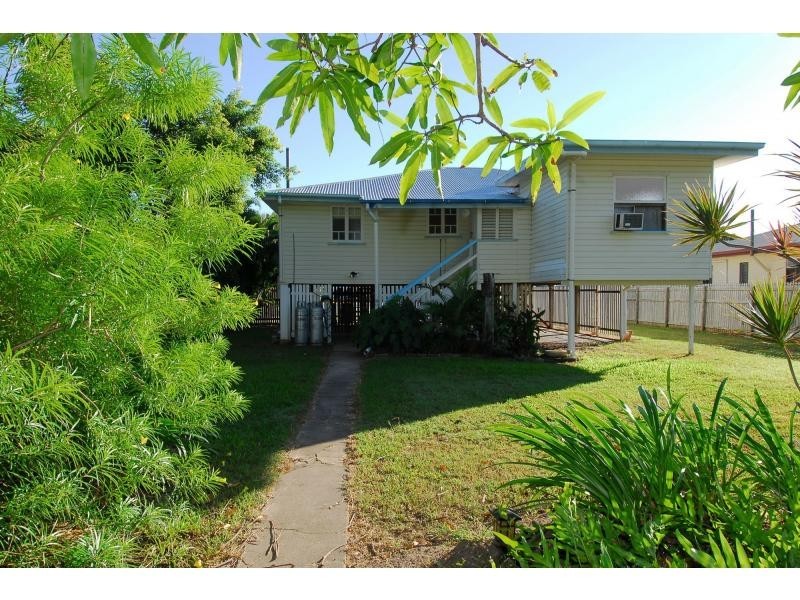 89 Howlett Street, Currajong QLD 4812