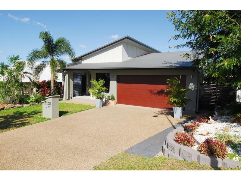 15 Keswick Street, Bushland Beach QLD 4818