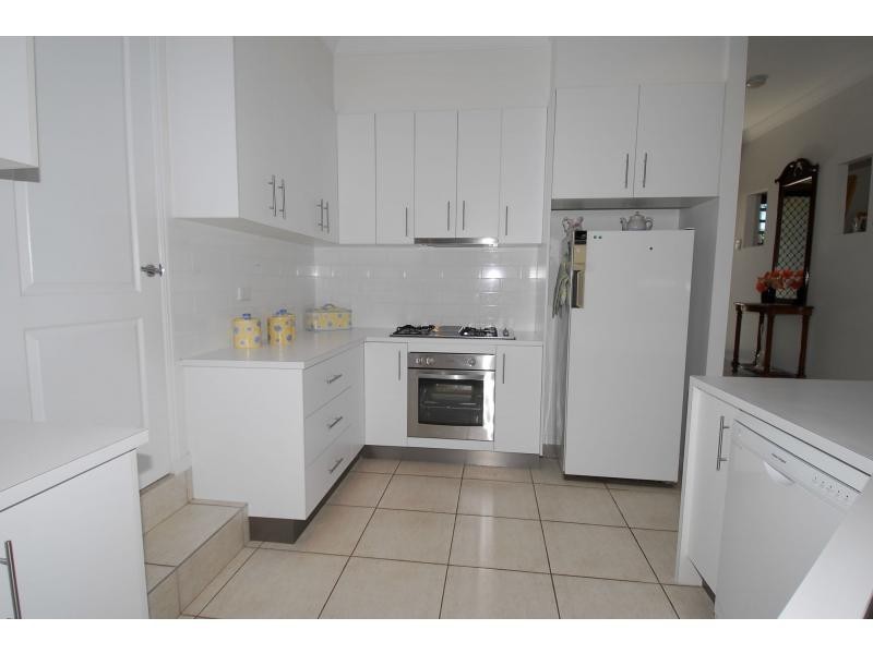 15 Keswick Street, Bushland Beach QLD 4818