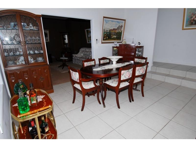 15 Keswick Street, Bushland Beach QLD 4818