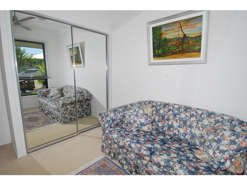 15 Keswick Street, Bushland Beach QLD 4818