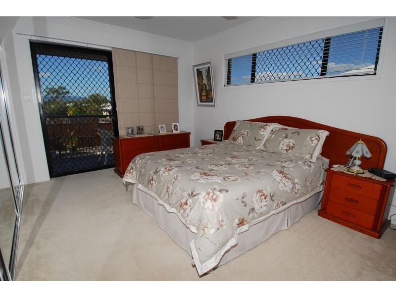 15 Keswick Street, Bushland Beach QLD 4818