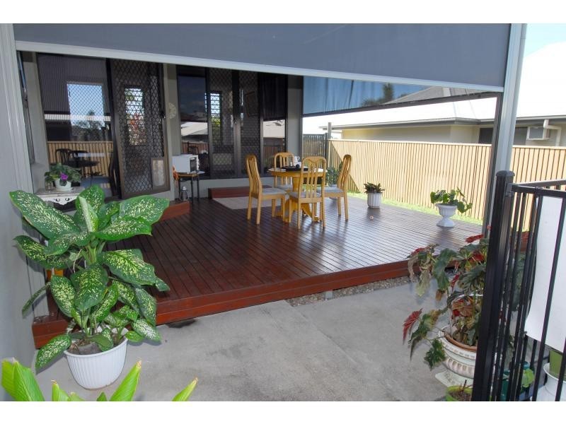 15 Keswick Street, Bushland Beach QLD 4818