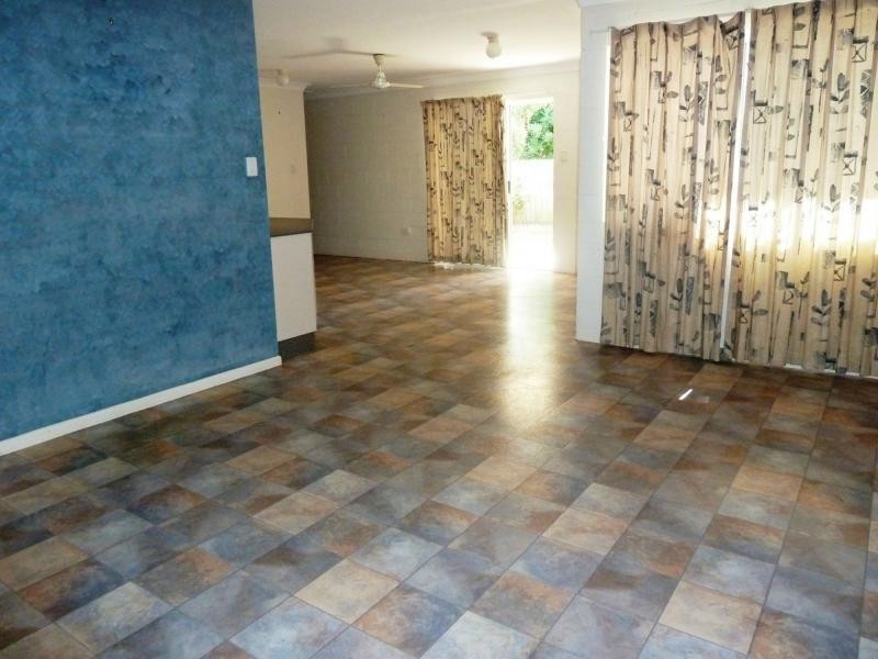 6 Raffles Court, Kelso QLD 4815