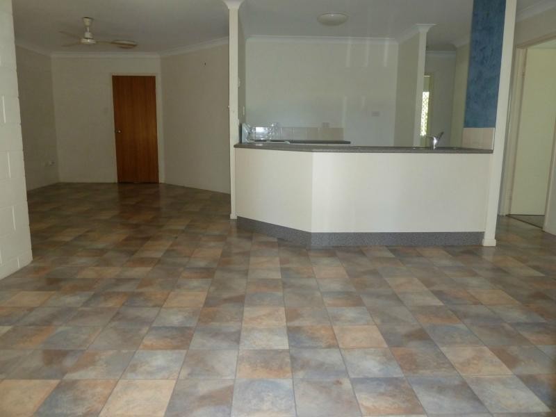 6 Raffles Court, Kelso QLD 4815