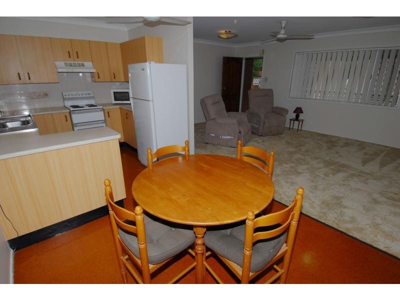 11 Kelvin Street, Wulguru QLD 4811