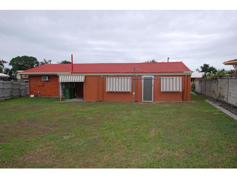 11 Kelvin Street, Wulguru QLD 4811