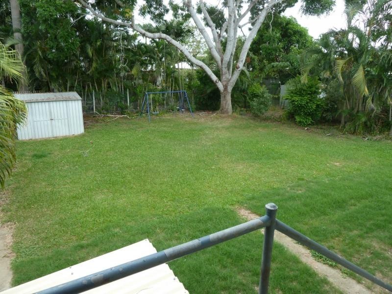 7 Marcus Street, Rasmussen QLD 4815