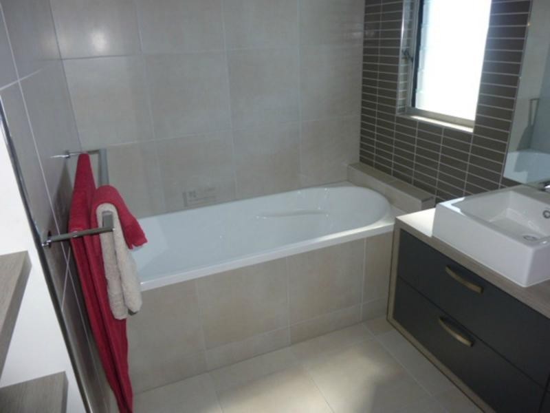 4 Ellendale Street, Mount Low QLD 4818