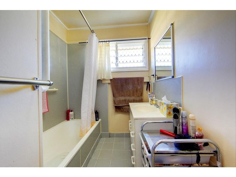 7 Jerrang Court, Rasmussen QLD 4815