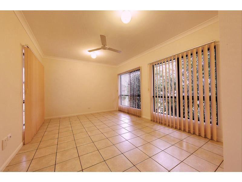 31 Lomond street, Kirwan QLD 4817