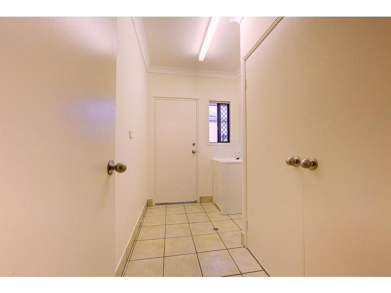 31 Lomond street, Kirwan QLD 4817