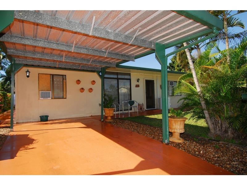 8 Daisy Street, Kelso QLD 4815
