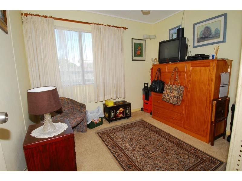 8 Daisy Street, Kelso QLD 4815