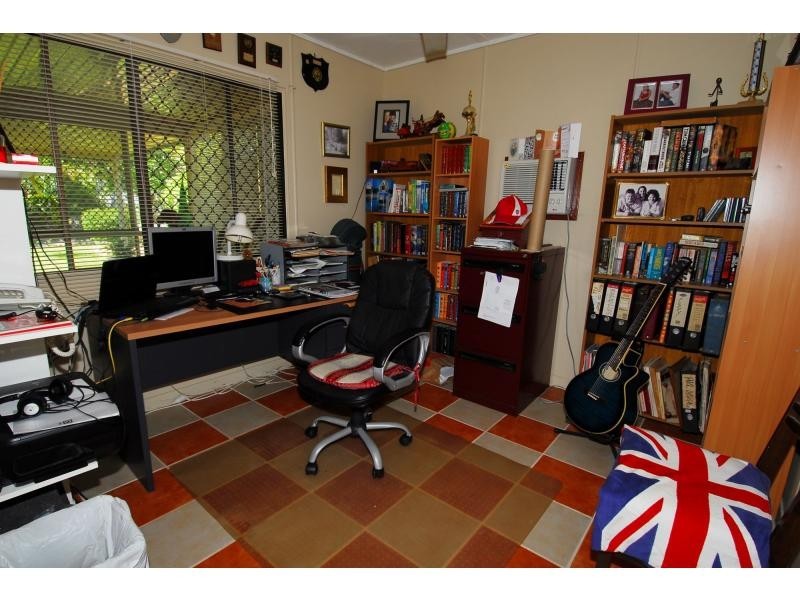 8 Daisy Street, Kelso QLD 4815