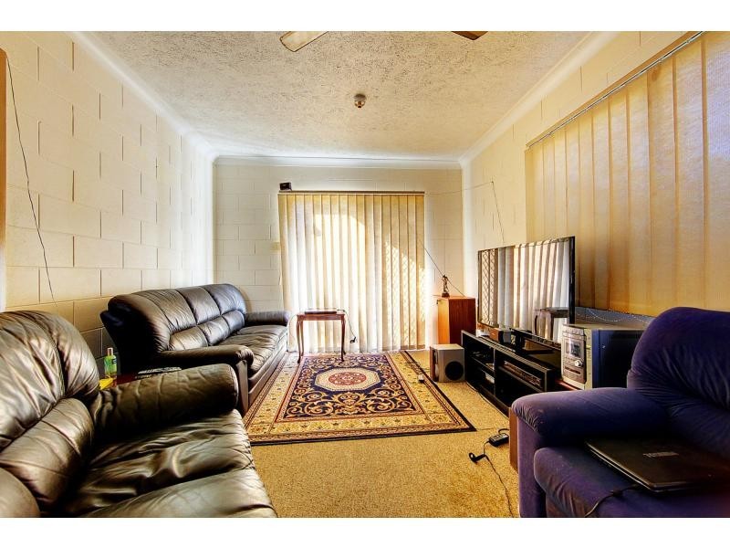 5/36 Henry Street, West End QLD 4810