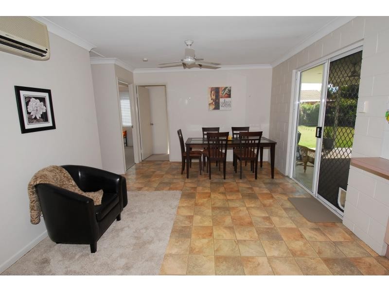 100 Kern Brothers Drive, Kirwan QLD 4817
