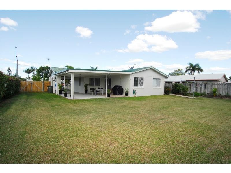 100 Kern Brothers Drive, Kirwan QLD 4817